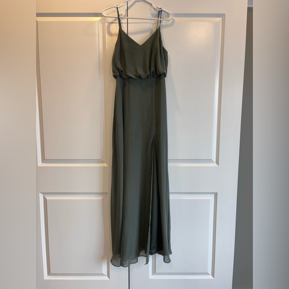 Chic Olive Maxi Dress